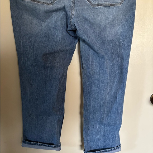 Jeans - Picture 7 of 8